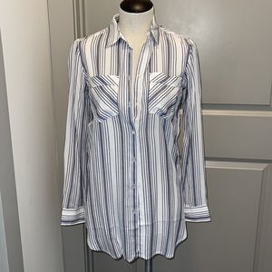 NWT! Express long button up blue striped shirt XXS